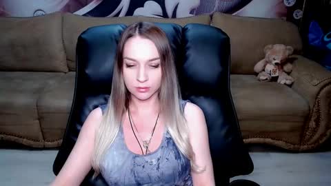 private open online show from 03-10-25, 04:35