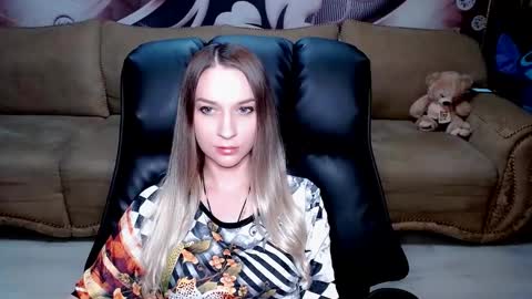 private open online show from 03-12-25, 11:53
