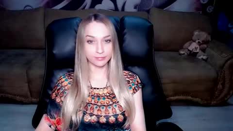 private open online show from 09-12-25, 03:23