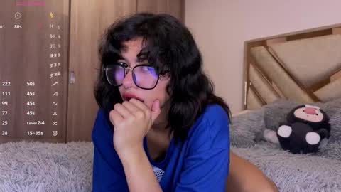 Allyson 3 online show from 10-26-25, 11:42