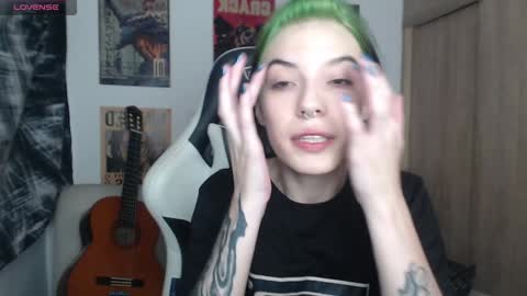 Cassie online show from 12-10-24, 09:54