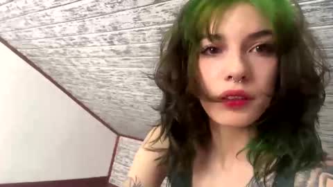 Cassie online show from 12-11-24, 06:20