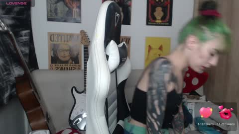Cassie online show from 12-20-24, 03:03