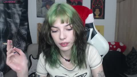 Cassie online show from 12-24-24, 10:49