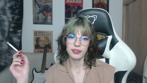 Cassie online show from 01-30-25, 11:24