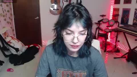 Cassie online show from 10-01-25, 01:22