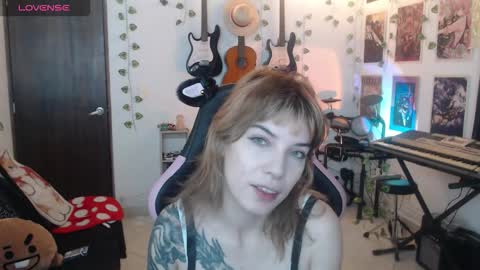 Snapshot of lovely_cass chatting on 03-17-26, 07:55 Cassie online show from 03-17-26, 07:55