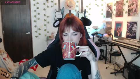 Snapshot of lovely_cass chatting on 04-01-26, 02:34 Cassie online show from 04-01-26, 02:34