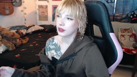 Cassie online show from 05-14-26, 10:16