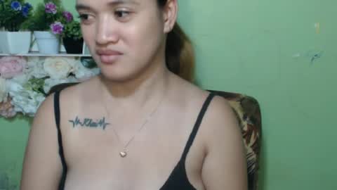 Snapshot of lovely_chicky06 chatting on 03-04-26, 11:22 hearty2 Hey guys Im Jess online show from 03-04-26, 11:22