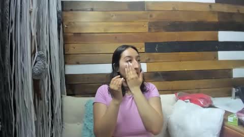 Snapshot of lovely_chloe19 chatting on 01-29-25, 10:16 Chloe online show from 01-29-25, 10:16