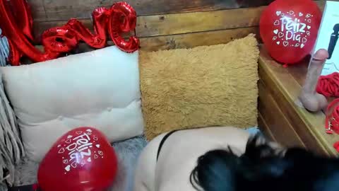 Snapshot of lovely_chloe19 chatting on 02-14-25, 03:58 Chloe online show from 02-14-25, 03:58