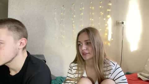 lovely_couple00 online show from 03-10-26, 01:05