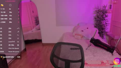 Snapshot of lovely_emma18 chatting on 03-18-26, 03:04 Emma online show from 03-18-26, 03:04