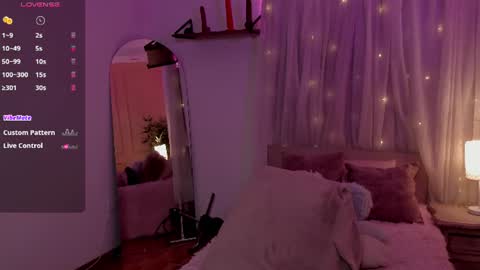 Emma online show from 06-23-26, 01:09