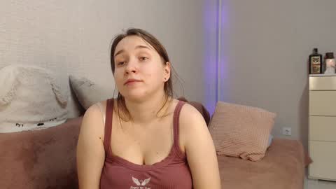 Lovely Hayley online show from 01-10-25, 10:57