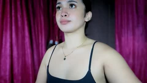 Snapshot of lovely_kurtny04 chatting on 03-25-26, 07:09 LOVE online show from 03-25-26, 07:09