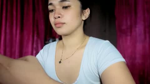 Snapshot of lovely_kurtny04 chatting on 04-27-26, 01:03 LOVE online show from 04-27-26, 01:03
