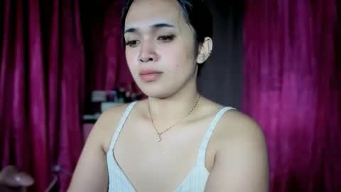 Snapshot of lovely_kurtny04 chatting on 05-03-26, 06:14 LOVE online show from 05-03-26, 06:14