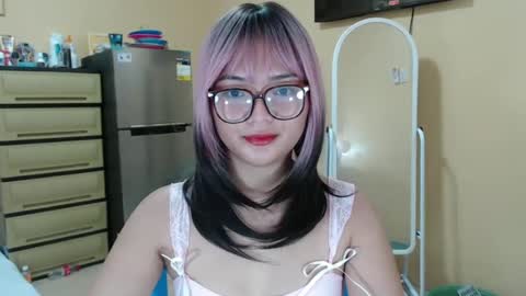 Lovely Laura online show from 01-11-25, 09:36