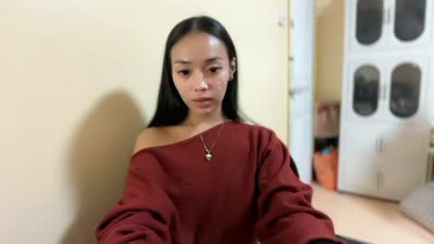 Snapshot of lovely_leah23 chatting on 07-01-26, 05:56 lovely_leah23 online show from 07-01-26, 05:56