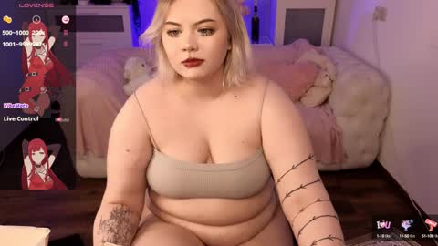 Snapshot of lovely_leilla chatting on 01-13-25, 12:41 lovely_leilla online show from 01-13-25, 12:41