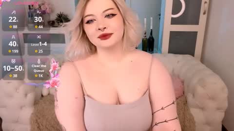 Snapshot of lovely_leilla chatting on 01-31-25, 11:03 lovely_leilla online show from 01-31-25, 11:03