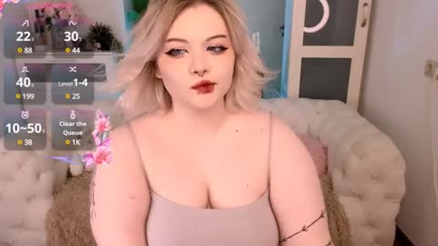 Snapshot of lovely_leilla chatting on 02-01-25, 03:19 lovely_leilla online show from 02-01-25, 03:19