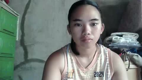lovely_marie572336 online show from 03-29-26, 12:54