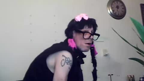 mooie man online show from 04-06-26, 04:46