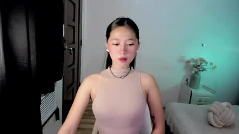 Snapshot of lovely_mexx chatting on 06-14-26, 06:59 Ria online show from 06-14-26, 06:59