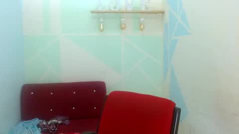 Snapshot of lovely_nicki_hot chatting on 11-12-25, 06:36 lovely_nicki_hot online show from 11-12-25, 06:36