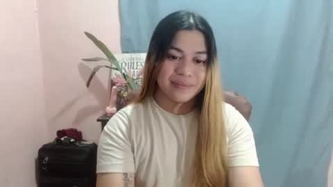 lovely_ricaxxx online show from 10-06-25, 05:27