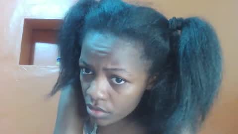 Snapshot of lovely_yvonne chatting on 10-24-25, 12:19 Lovely yvonne online show from 10-24-25, 12:19