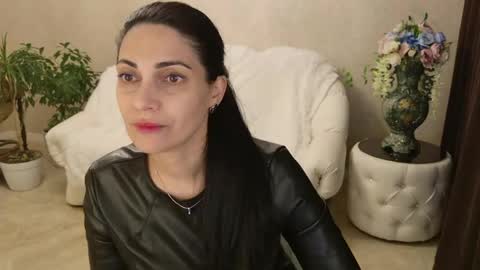 Beatrice online show from 05-03-26, 11:49