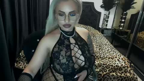 PrAllinXXXa online show from 04-28-26, 02:27