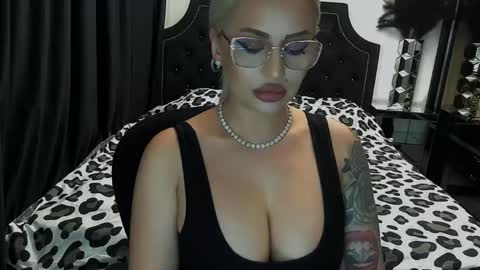 PrAllinXXXa online show from 05-04-26, 09:55