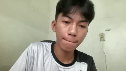 lovelyboy_jm online show from 06-05-26, 12:28