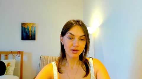 Mia online show from 12-23-24, 07:17