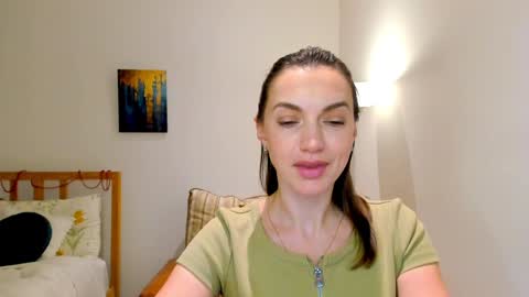 Mia online show from 12-24-24, 03:05