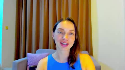 Mia online show from 09-28-25, 03:17