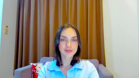 Mia online show from 10-30-25, 11:11