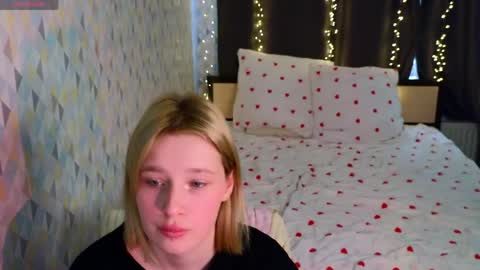 your sweet girls online show from 04-10-26, 11:04