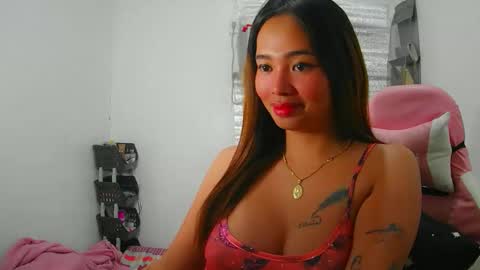 Snapshot of lovelykayleexx chatting on 09-24-25, 10:02 ara online show from 09-24-25, 10:02