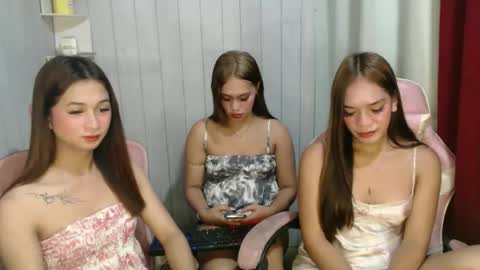 lovelykristelle online show from 10-13-25, 05:13