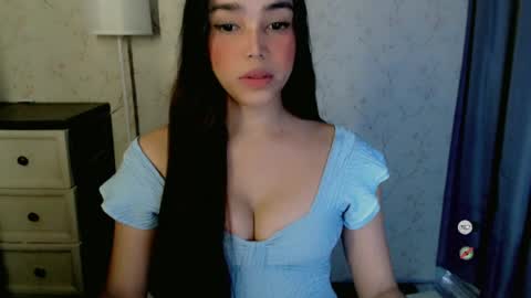 Snapshot of lovelylaiza chatting on 07-08-26, 11:37 Cutie Laiza online show from 07-08-26, 11:37