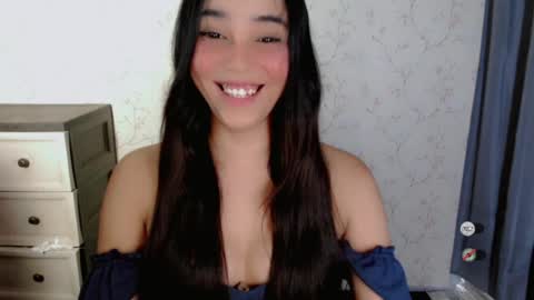 Snapshot of lovelylaiza chatting on 07-20-26, 10:39 Cutie Laiza online show from 07-20-26, 10:39