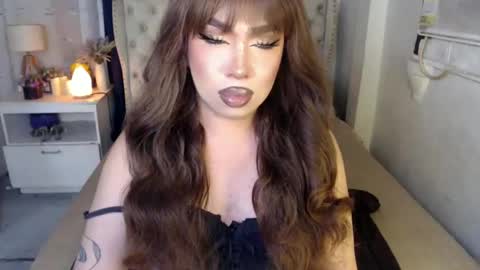 Snapshot of lovelymarie69 chatting on 01-05-25, 05:30 Rebeca online show from 01-05-25, 05:30