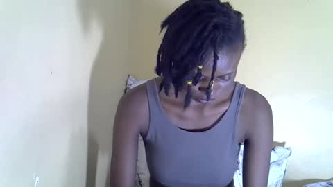 lovelymee2 online show from 11-05-25, 08:53