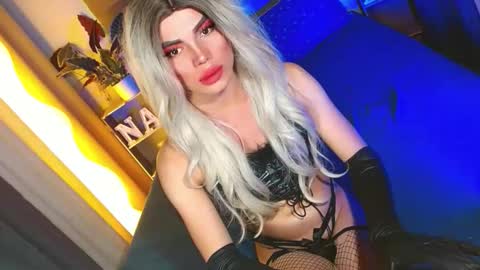 lovelymiss_shyna11 online show from 05-31-26, 06:09